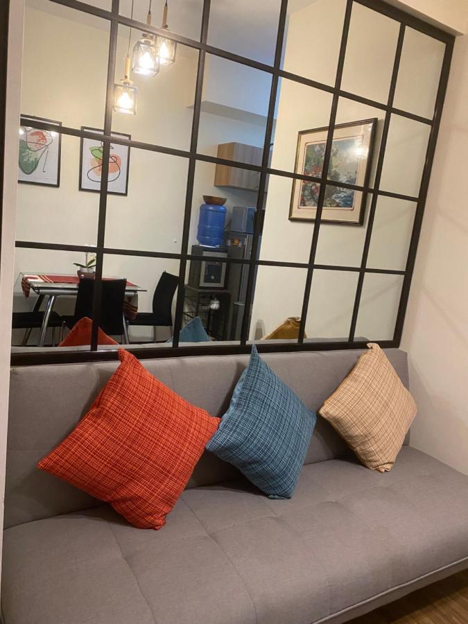 Near Johnhay Minesview Fast Wi-Fi Netflix Balcony Lägenhet Baguio City Exteriör bild